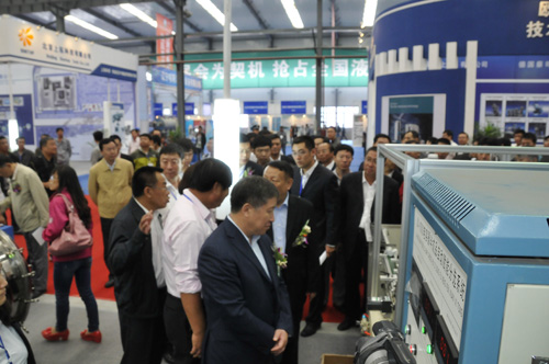 阜新立達自動化電容器設備在第二屆中國(阜新)液壓裝備制造業展覽會